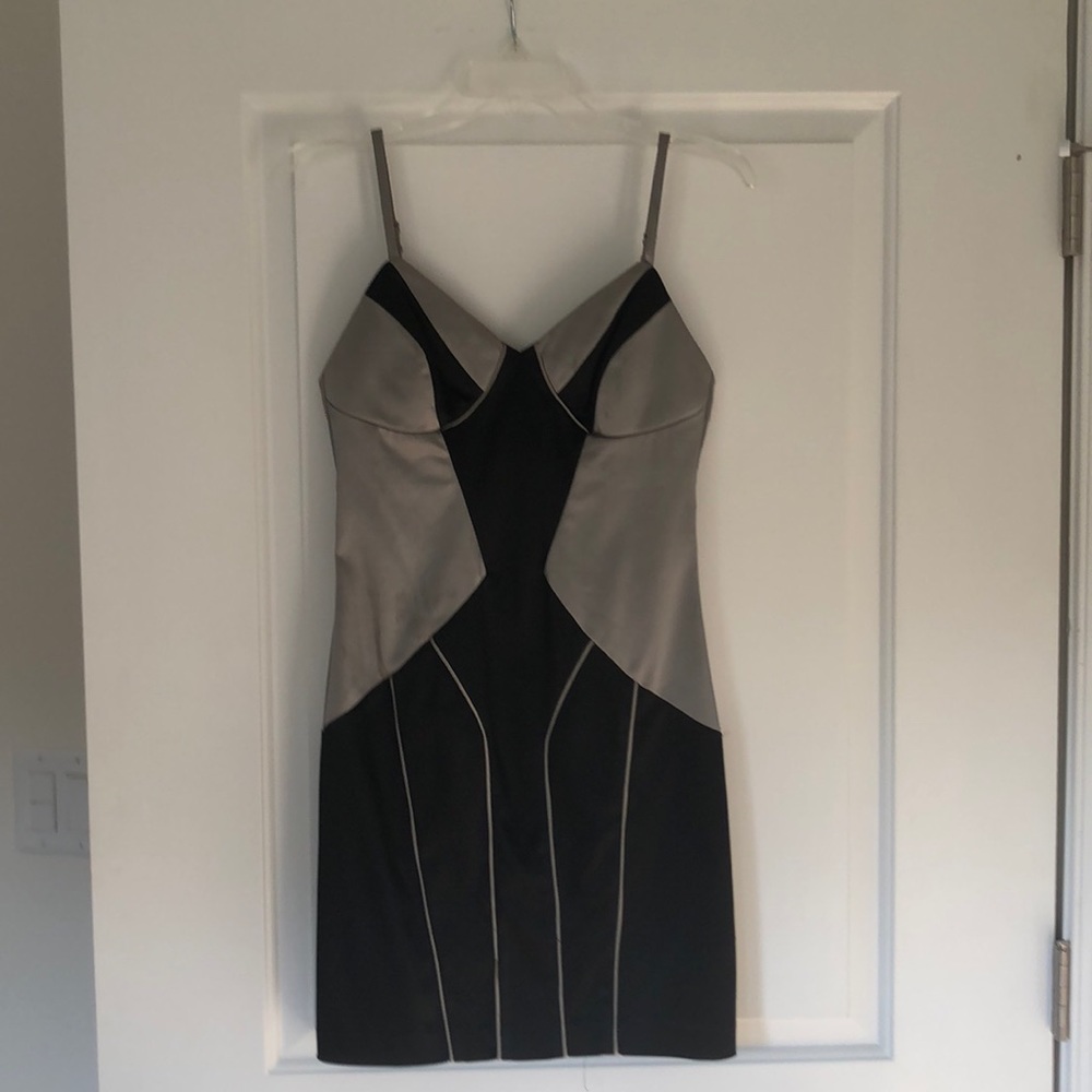 Bebe dress